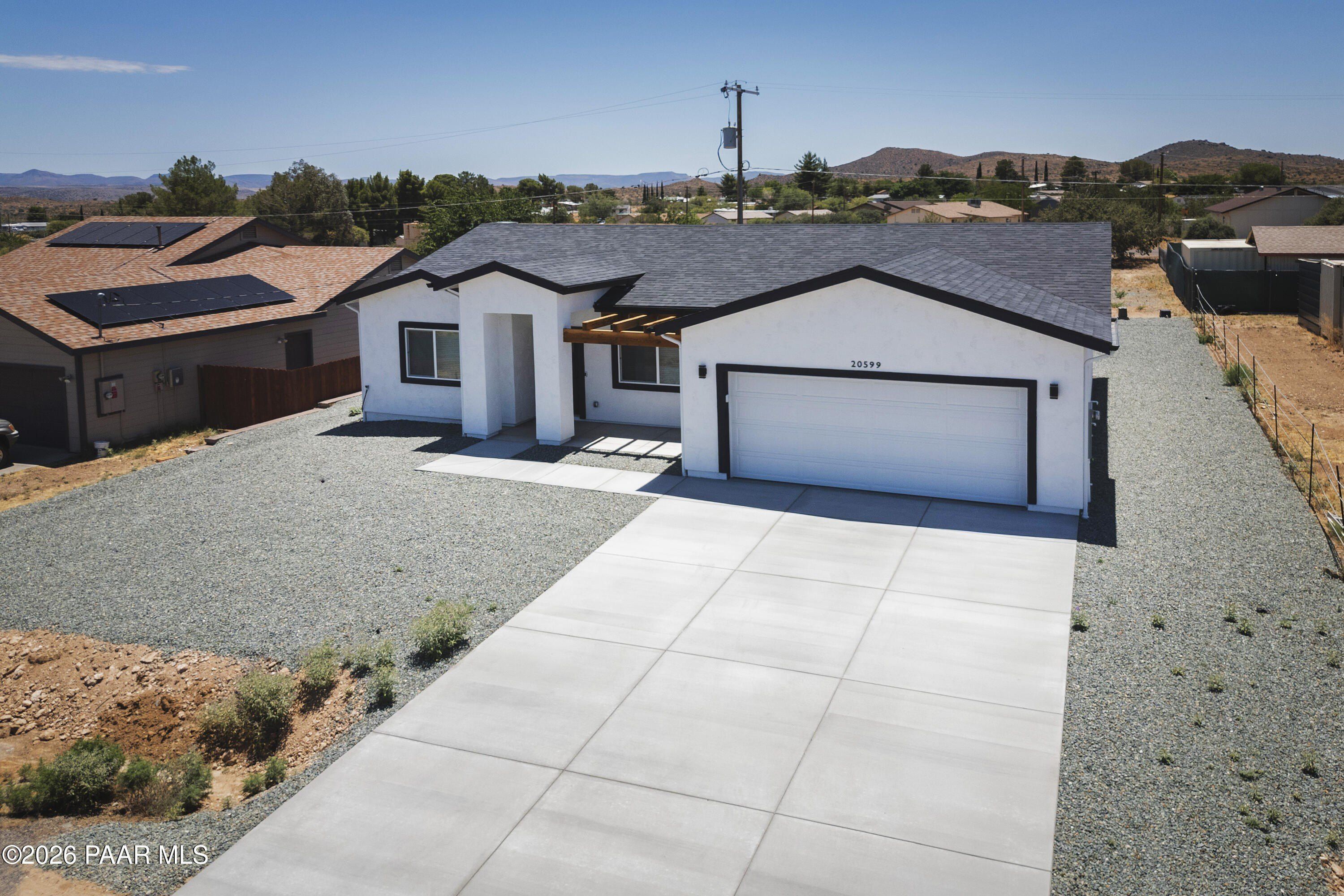 20599 E Wagon Way. Mayer, AZ 86333