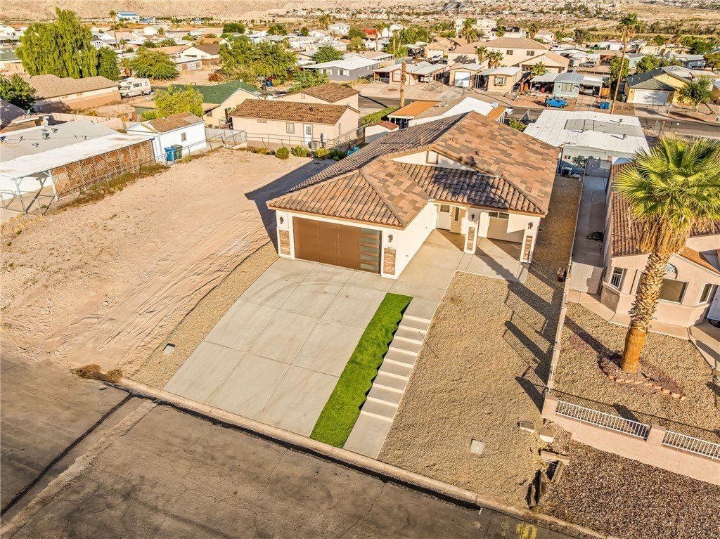 811 Palo Verde Drive. Bullhead City, AZ 86442