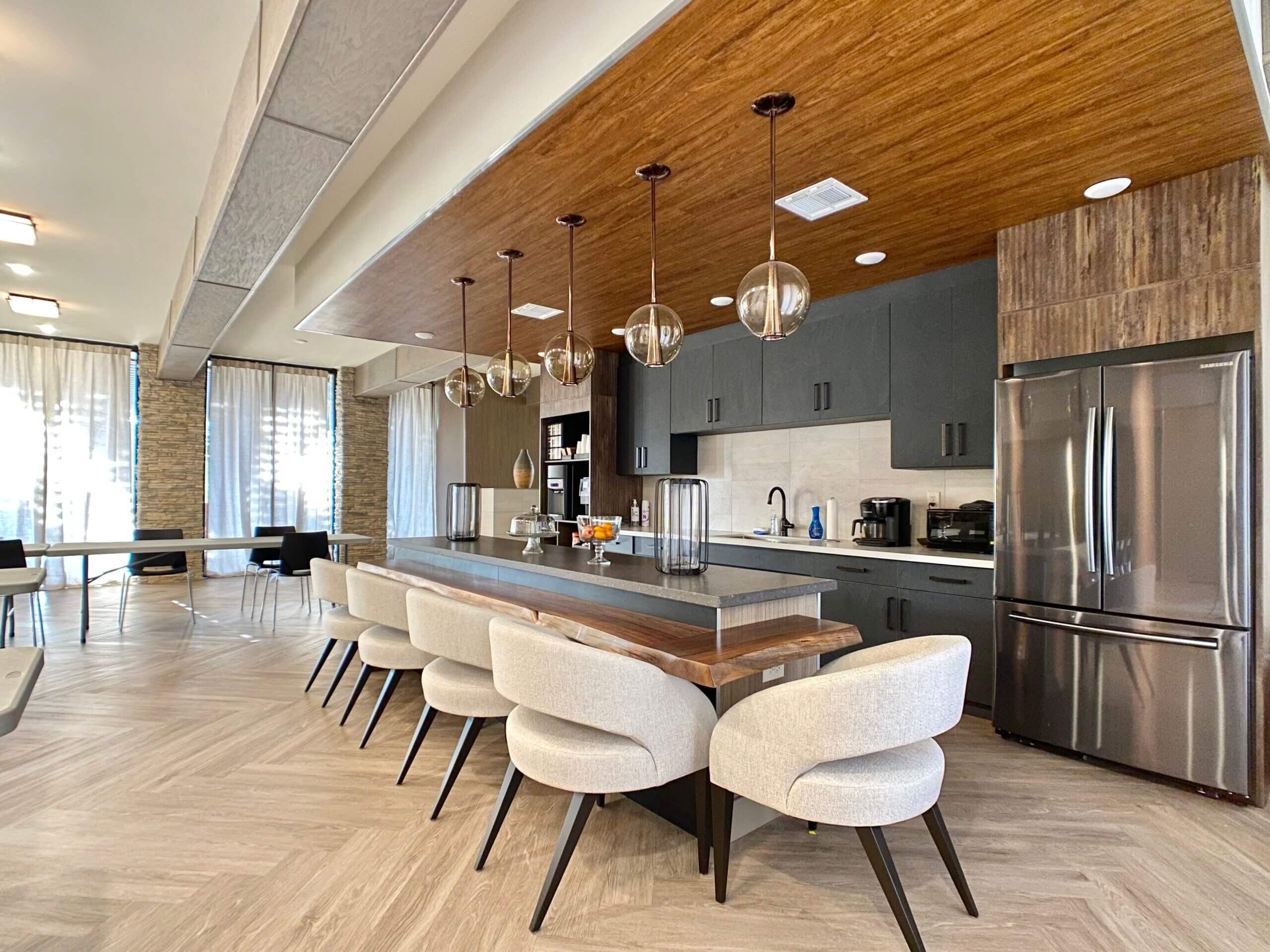 2727 E University Drive. Tempe, AZ 85288