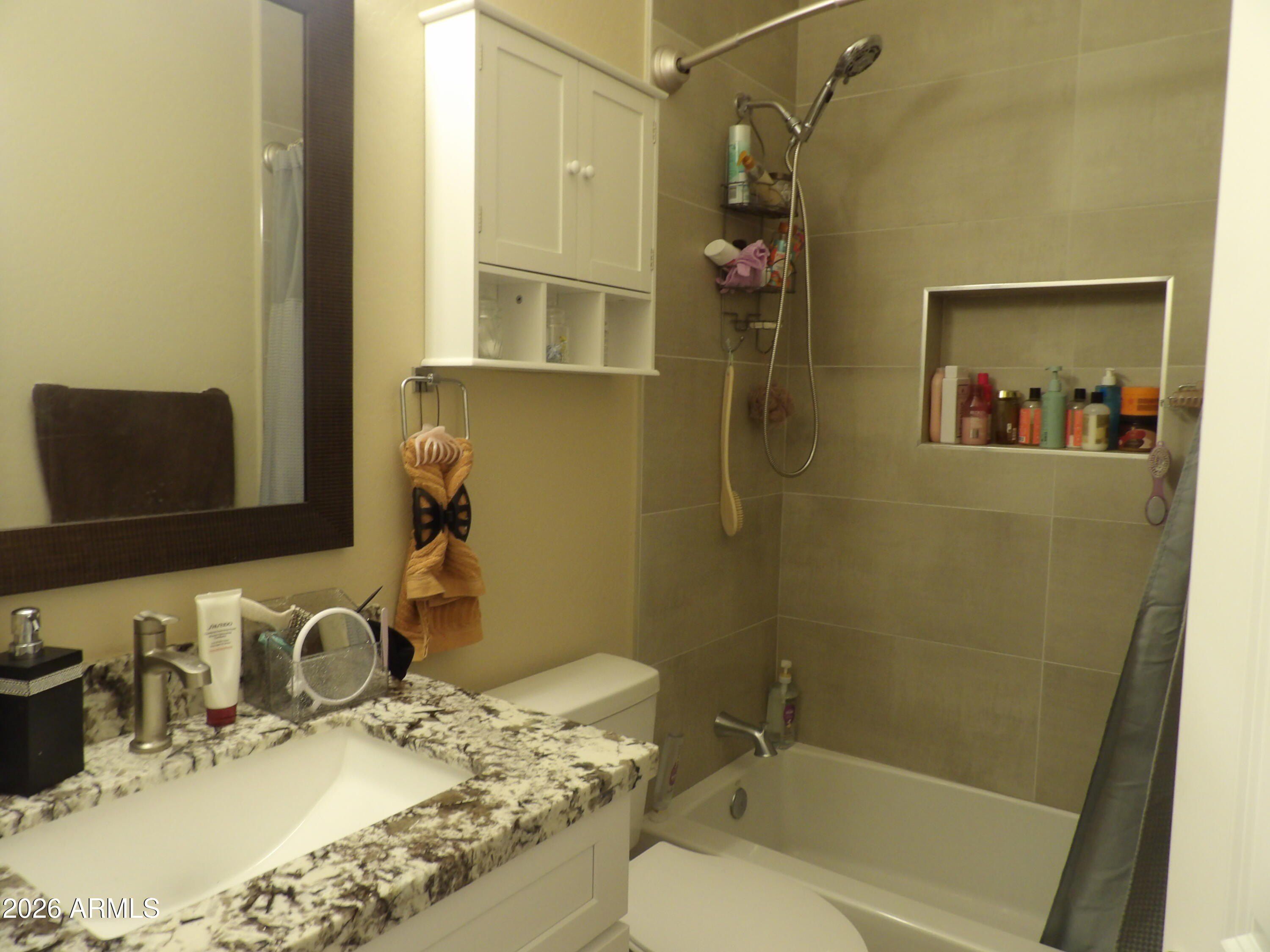 4080 N Turquoise Drive. Eloy, AZ 85131