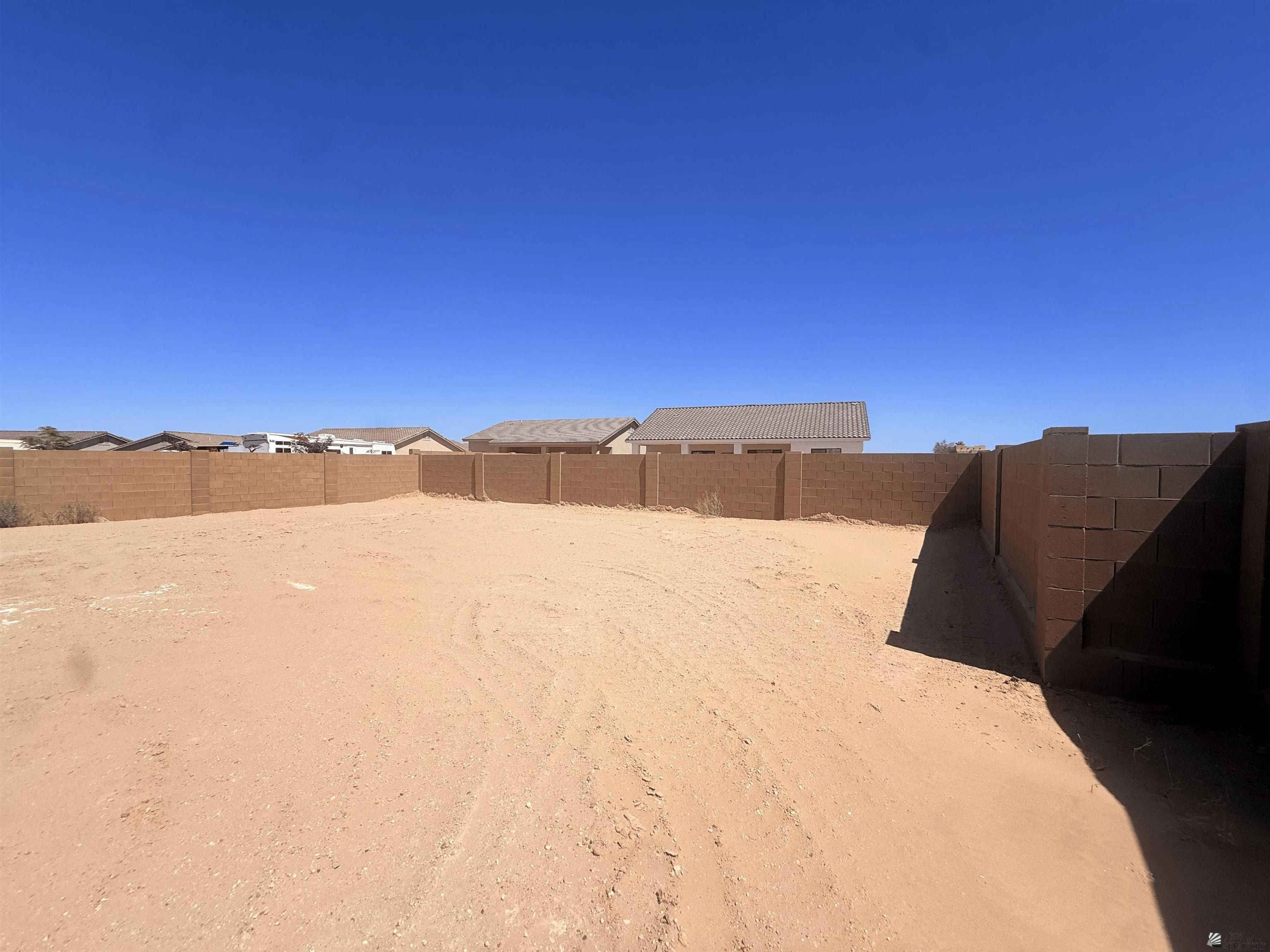 12688 E 50 Pl. Yuma, AZ 85367
