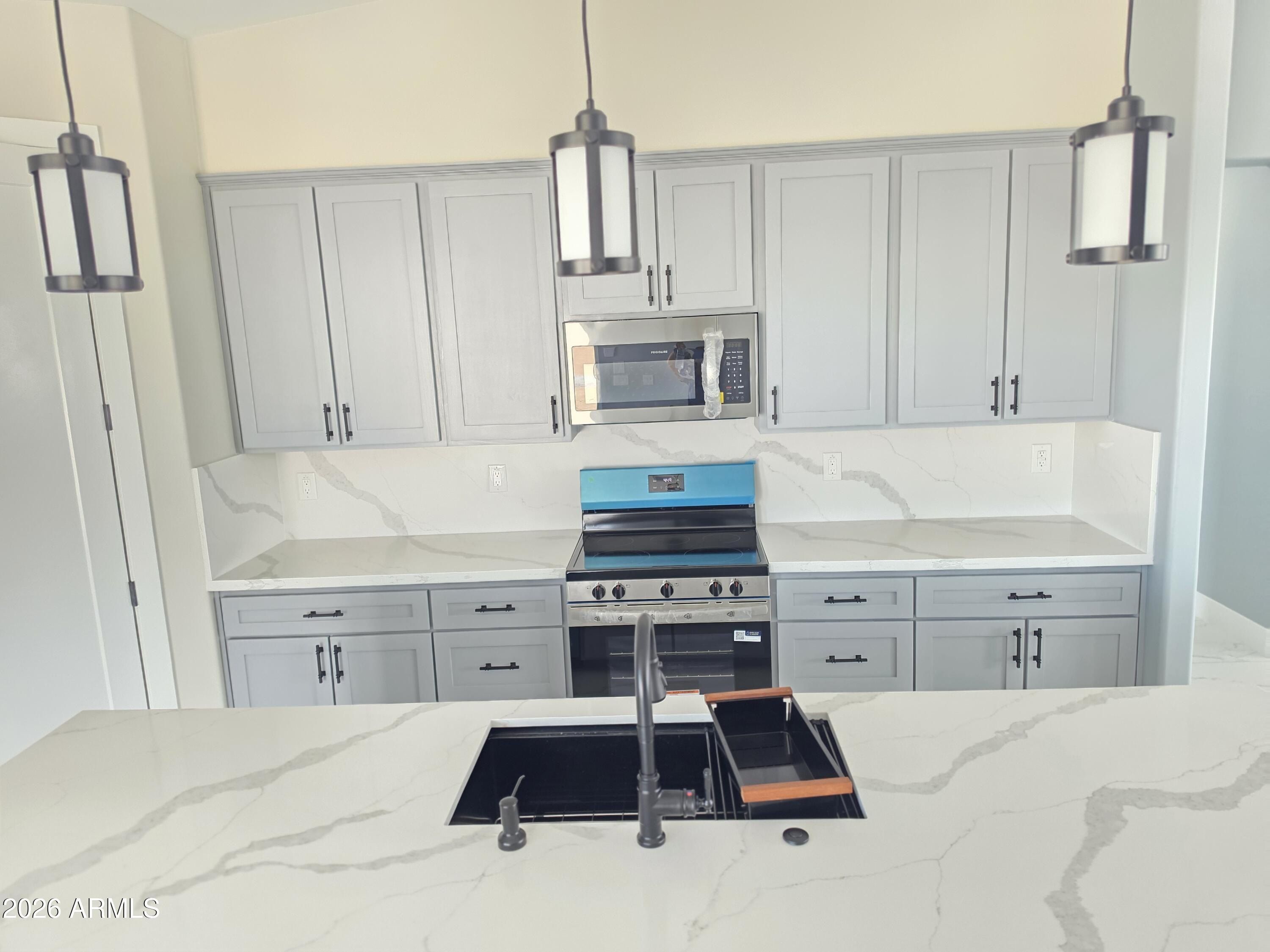 609 S 311Th Avenue. Buckeye, AZ 85326