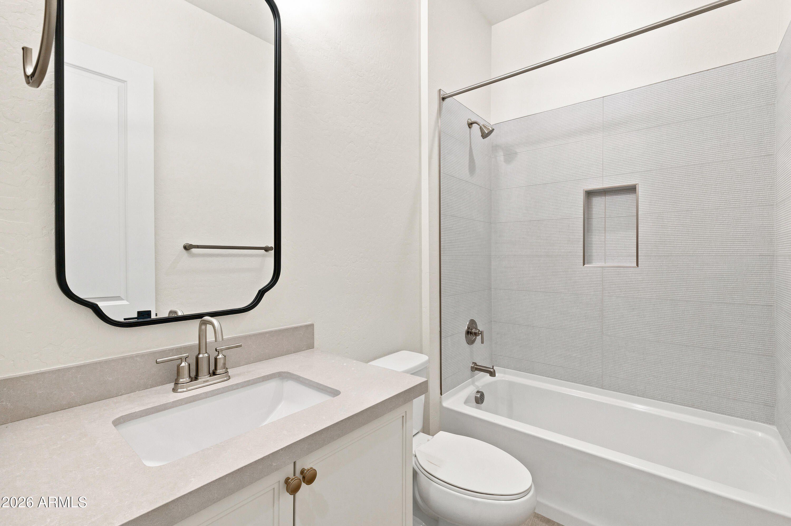 7331 W Lisbon Lane. Peoria, AZ 85381