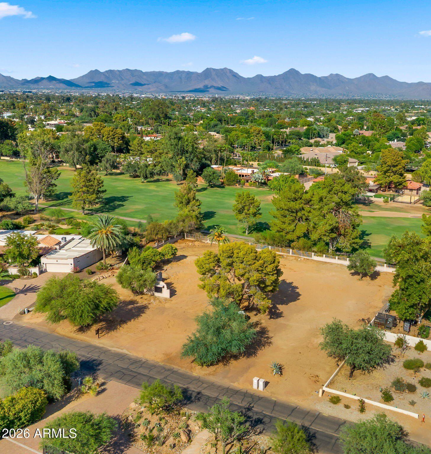 11619 N Saint Andrews Way. Scottsdale, AZ 85254
