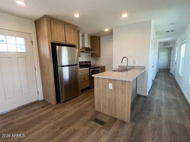 129 E Via Chica. Huachuca City, AZ 85616