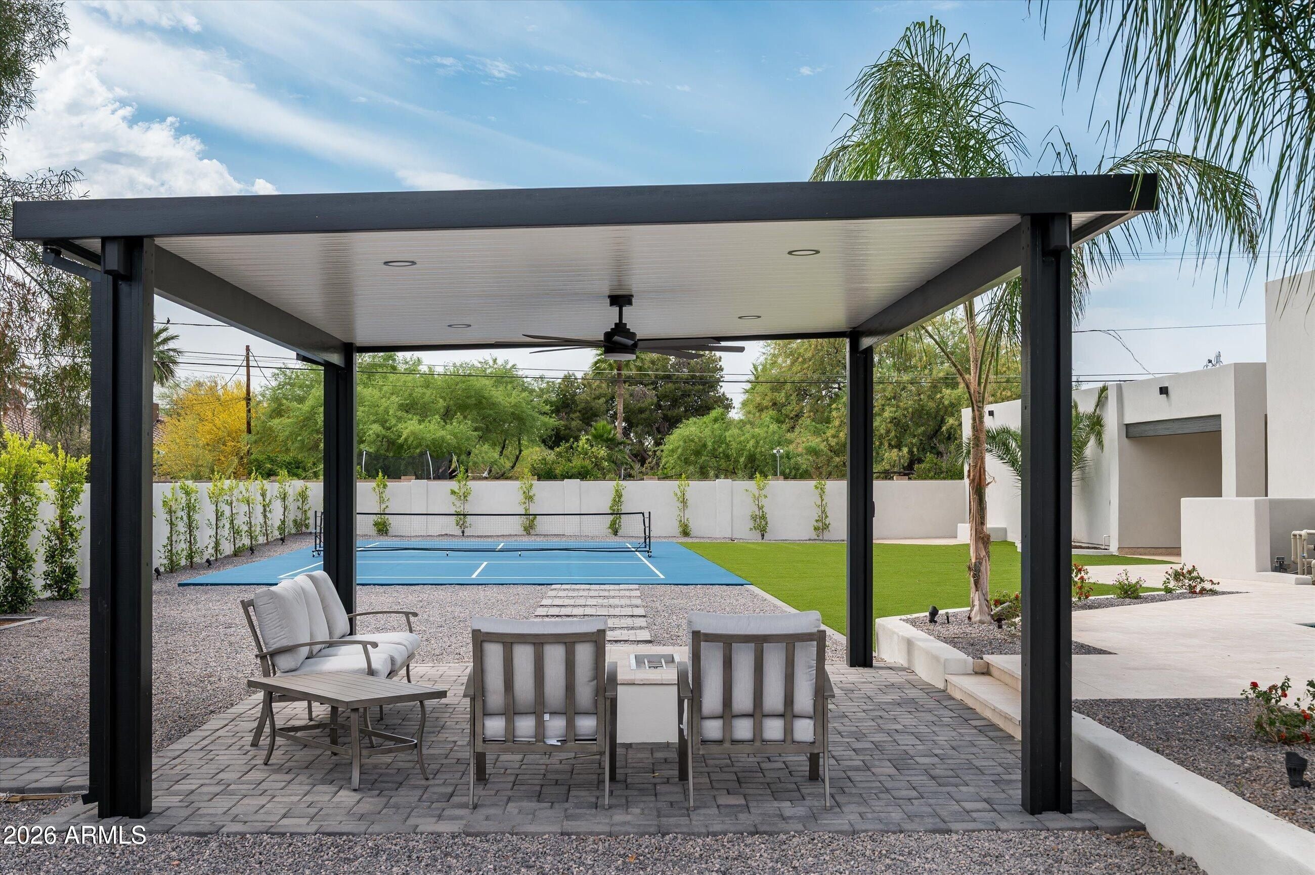 7121 E Larkspur Drive. Scottsdale, AZ 85254