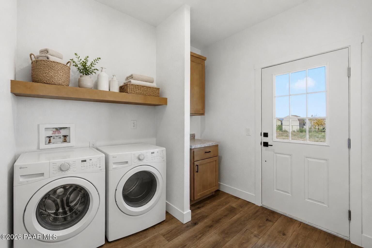 7325 E Penny Lane. Prescott Valley, AZ 86315