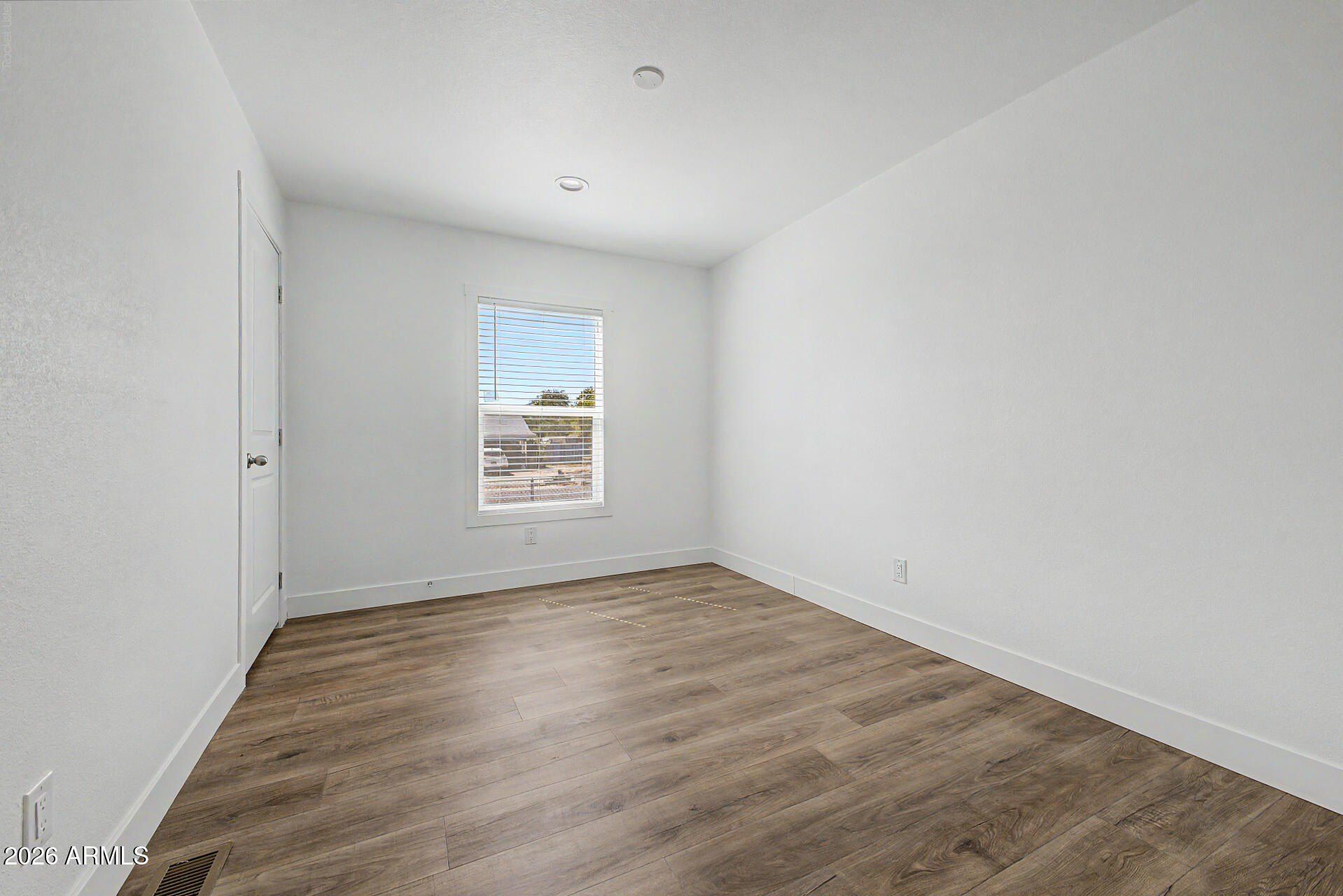 341 S Malcolm Drive. Apache Junction, AZ 85120