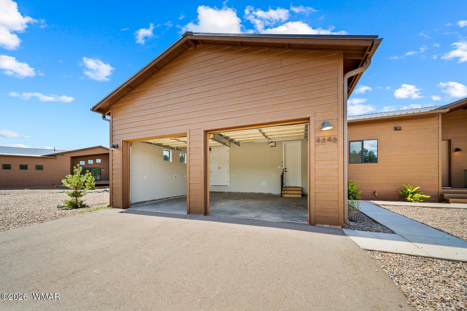 4668 W Tatanka Loop. Show Low, AZ 85901