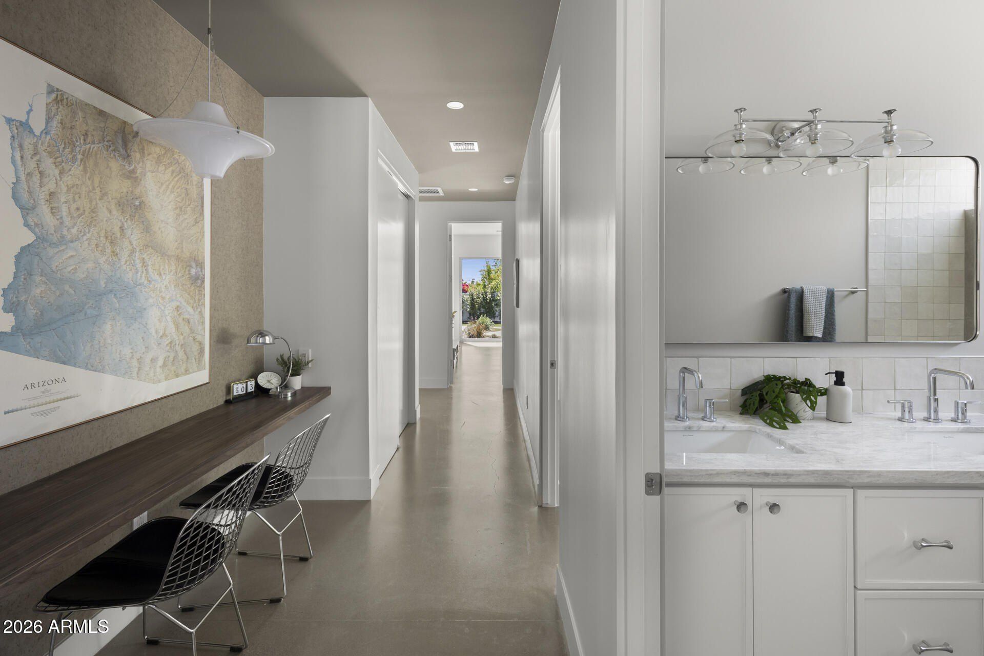 115 E Griswold Road. Phoenix, AZ 85020