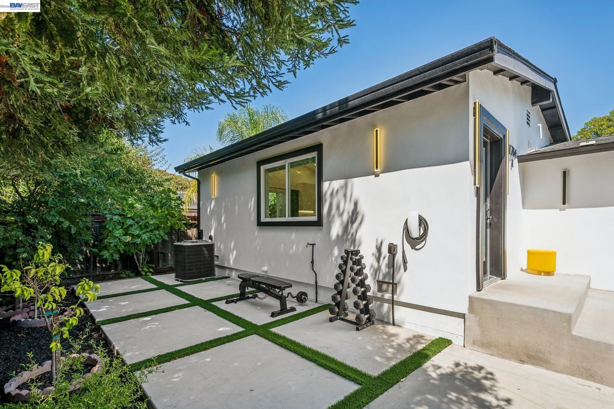 1764 3Rd Avenue. Walnut Creek, CA 94597
