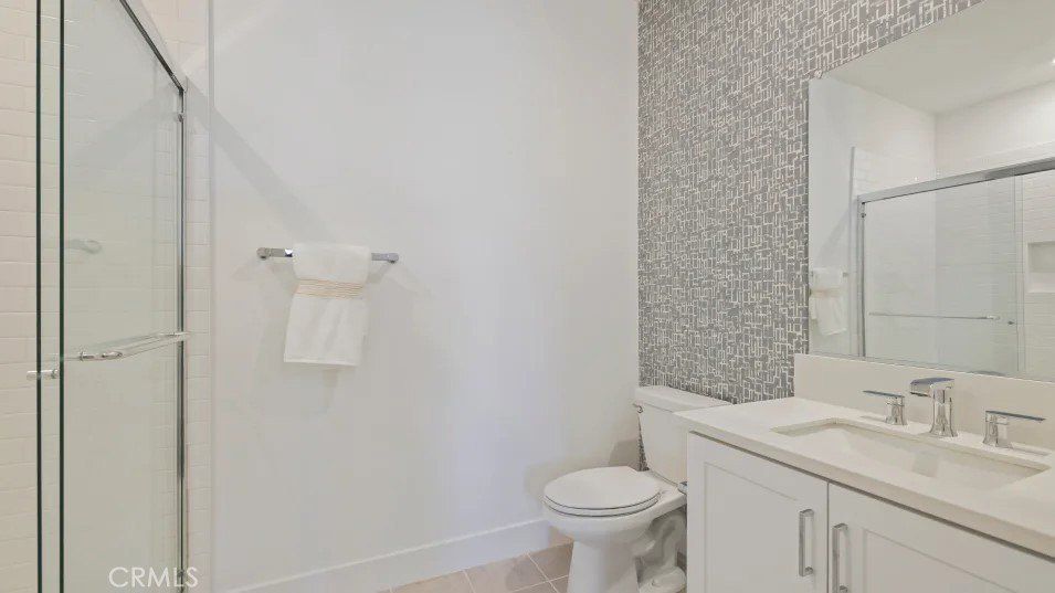1525 Snowberry Place. Montebello, CA 90640