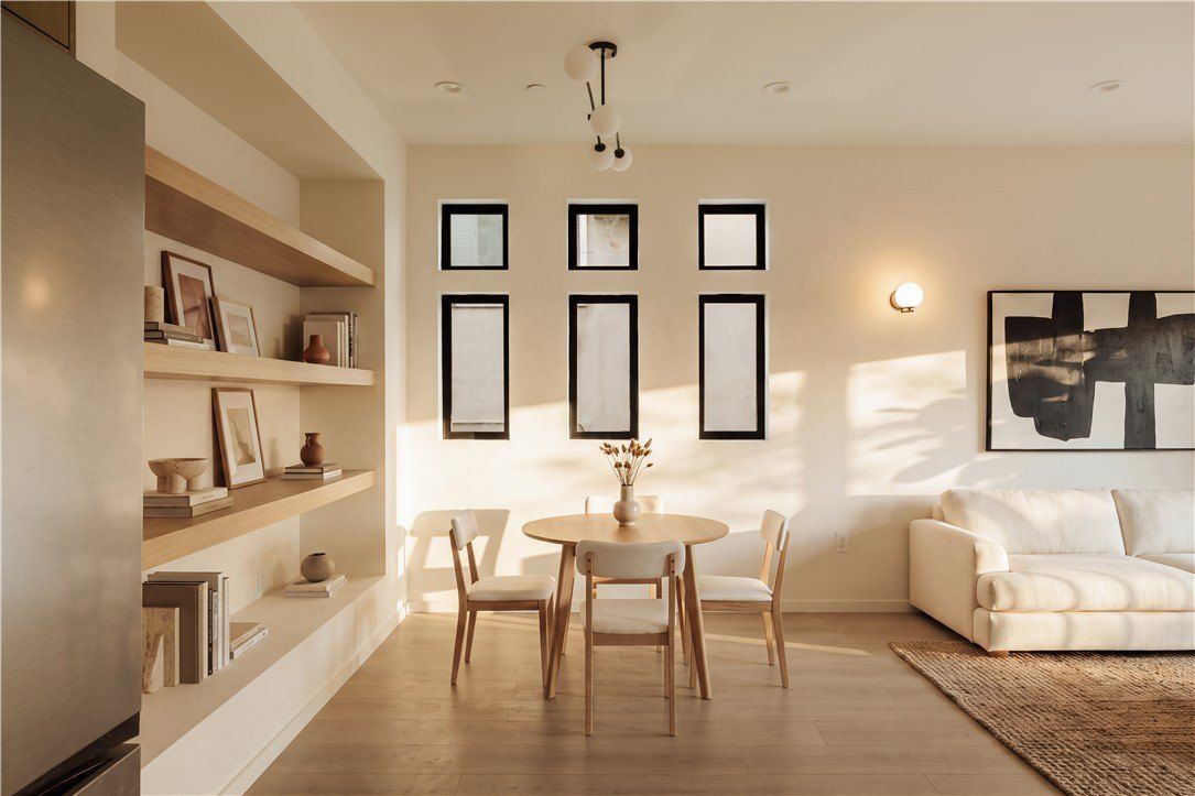 1249 Seward Street. Los Angeles, CA 90038