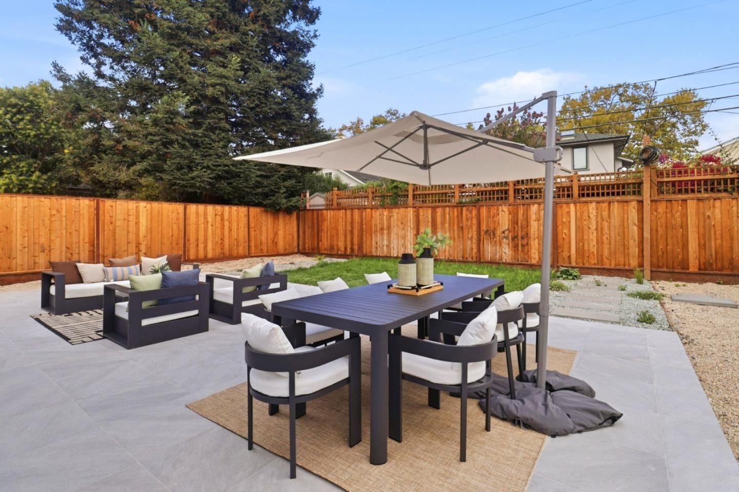 440 Hobart Ave. San Mateo, CA 94402