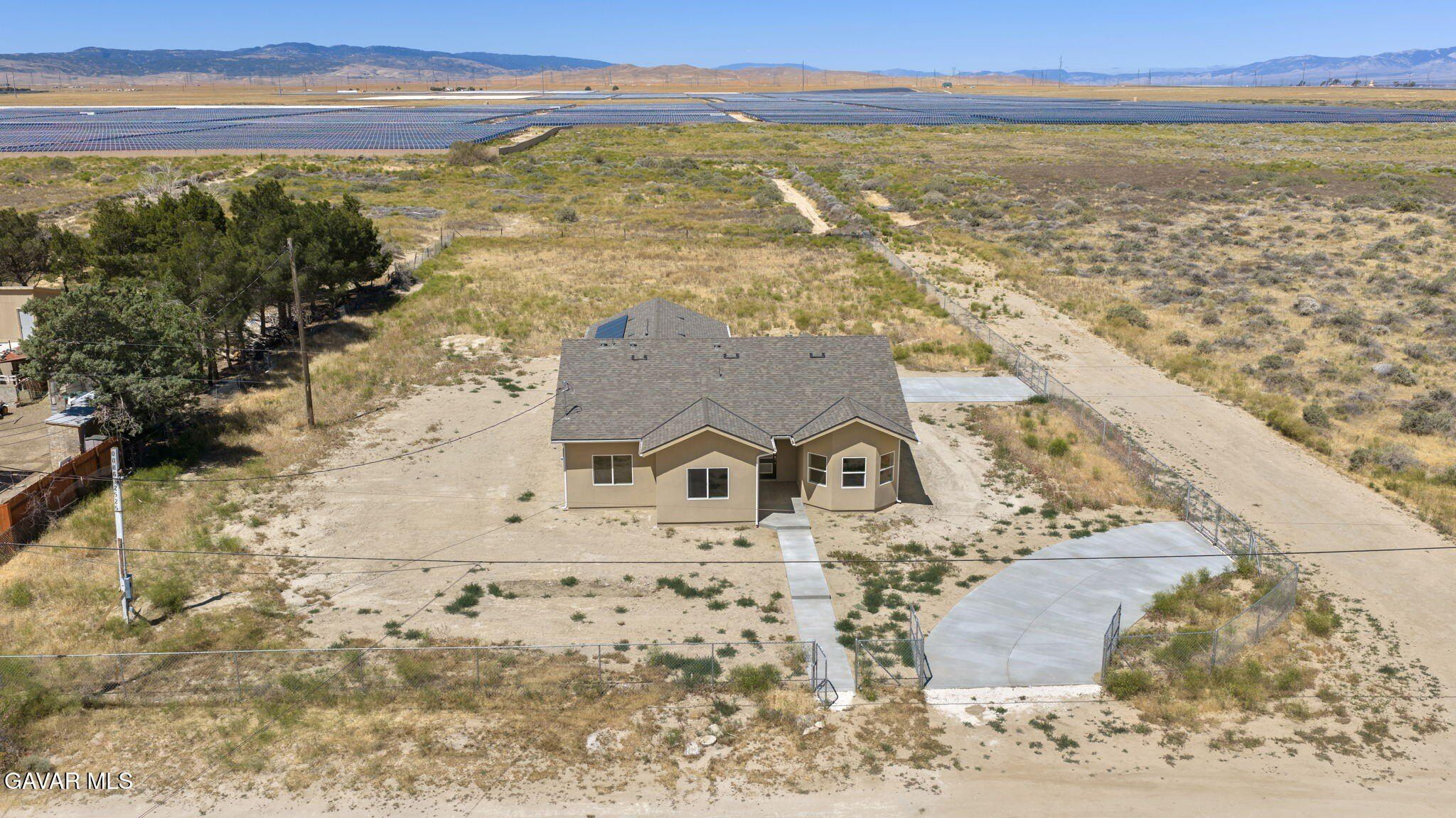 47363 W 93Rd Street. Lancaster, CA 93536