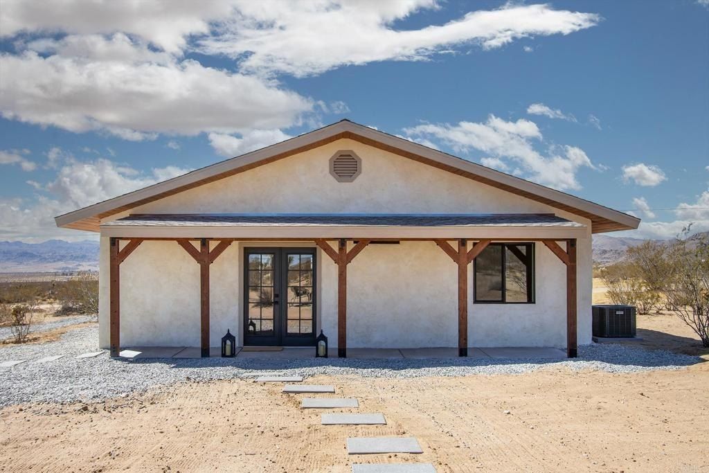 62048 Golden Street. Joshua Tree, CA 92252
