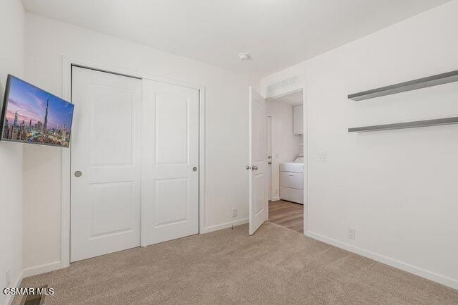 2193 Los Feliz Drive. Thousand Oaks, CA 91362