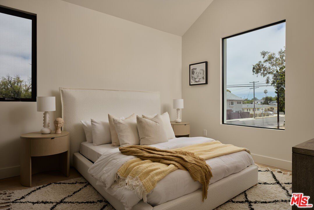 3732 Beethoven St. Los Angeles, CA 90066