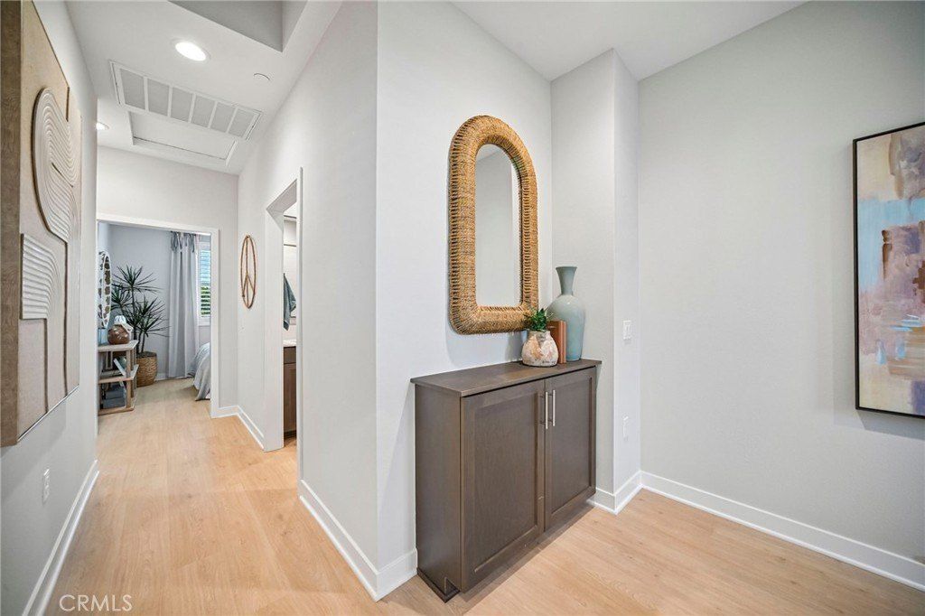 5871 Maplewood Lane. Simi Valley, CA 93063