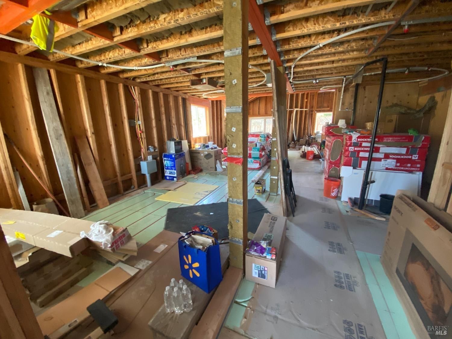 1956 Dogwood Drive. Santa Rosa, CA 95403