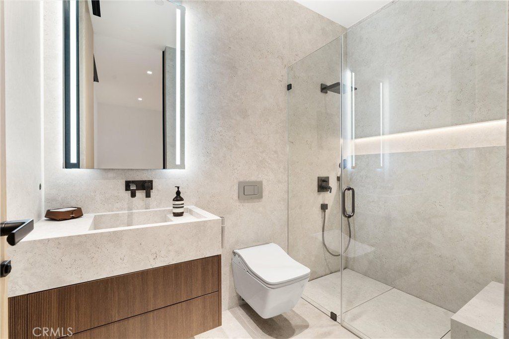 412 Saint Andrews Road. Newport Beach, CA 92663