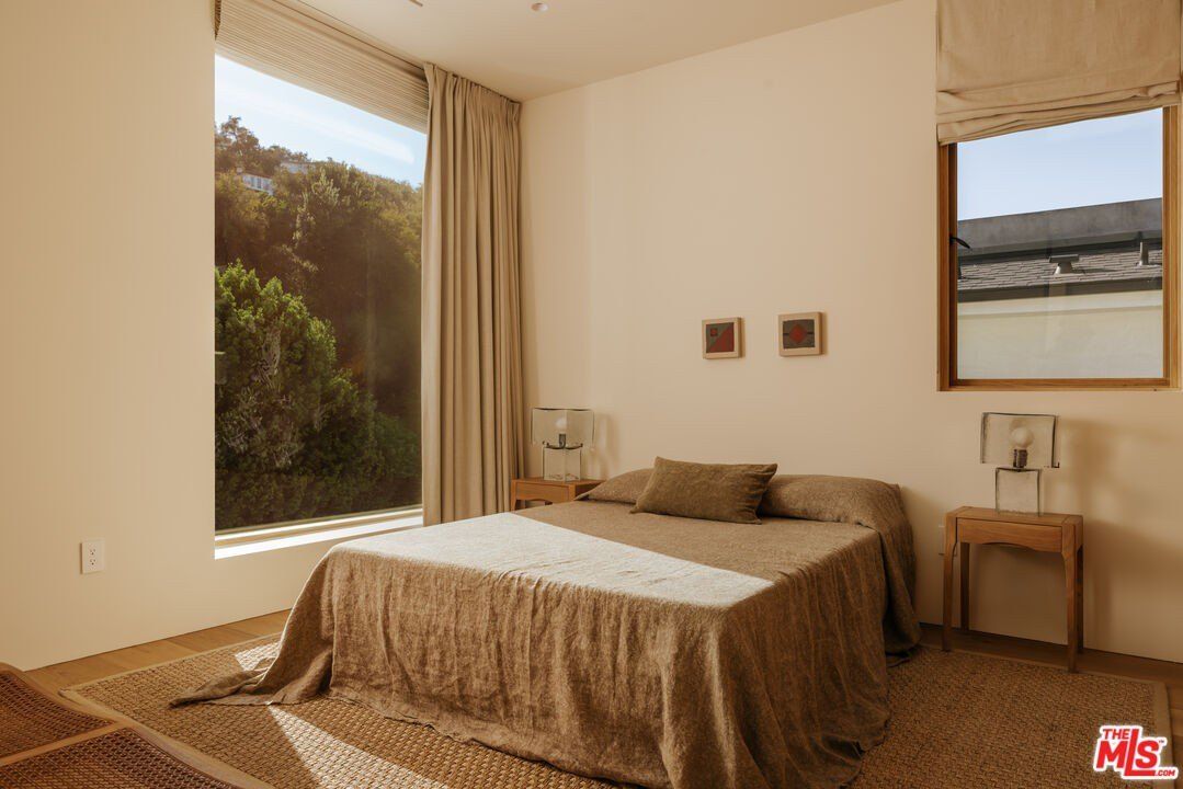 3712 Goodland Ave. Studio City, CA 91604