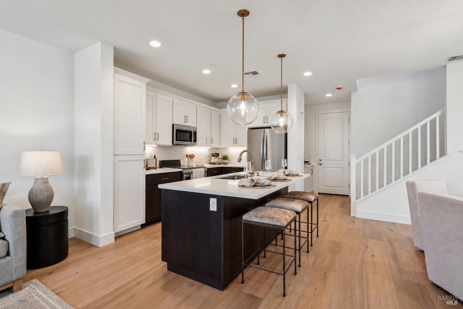 274 Everlove Court. Santa Rosa, CA 95403