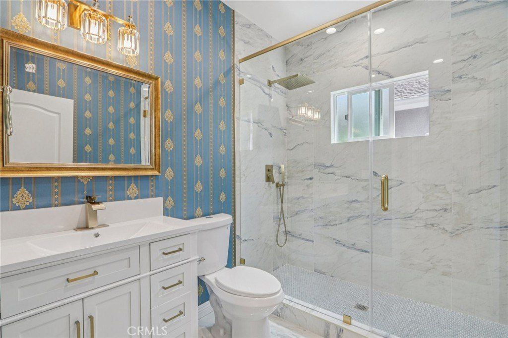 17148 Stare Street. Northridge, CA 91325