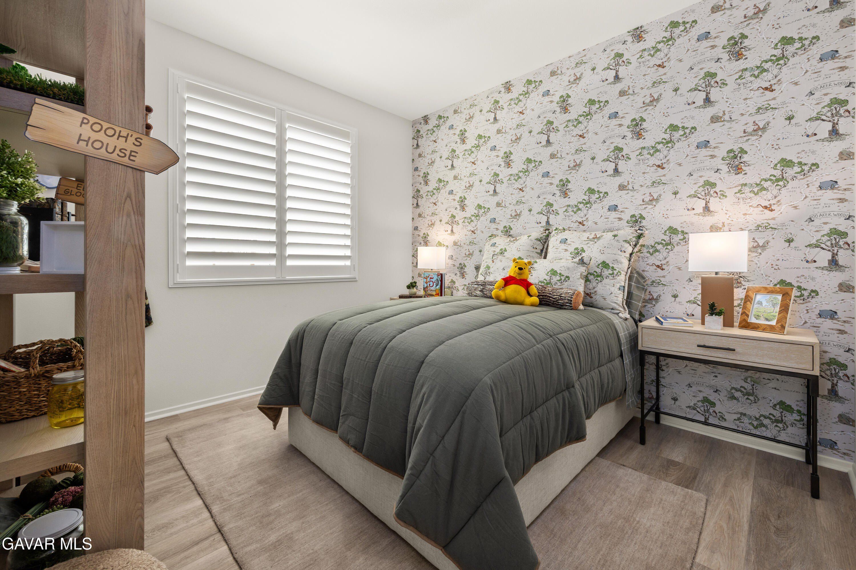 1518 E Holguin Street. Lancaster, CA 93535