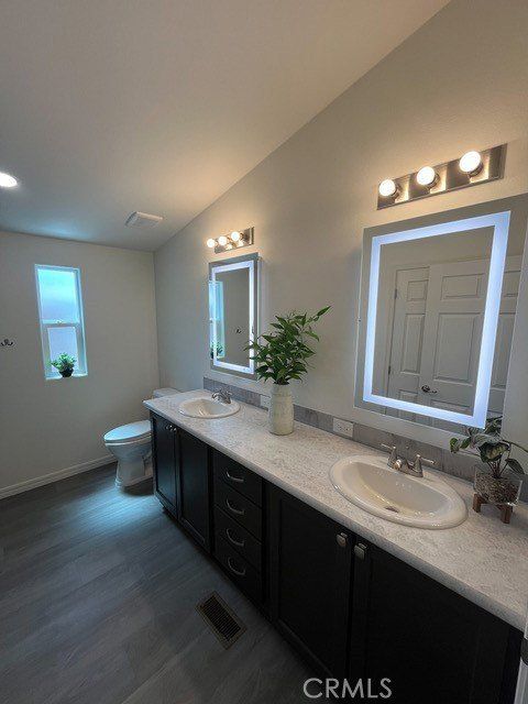 24921 Muirlands Boulevard. Lake Forest, CA 92630