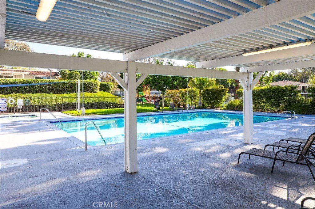 25987 Via Pera. Mission Viejo, CA 92691