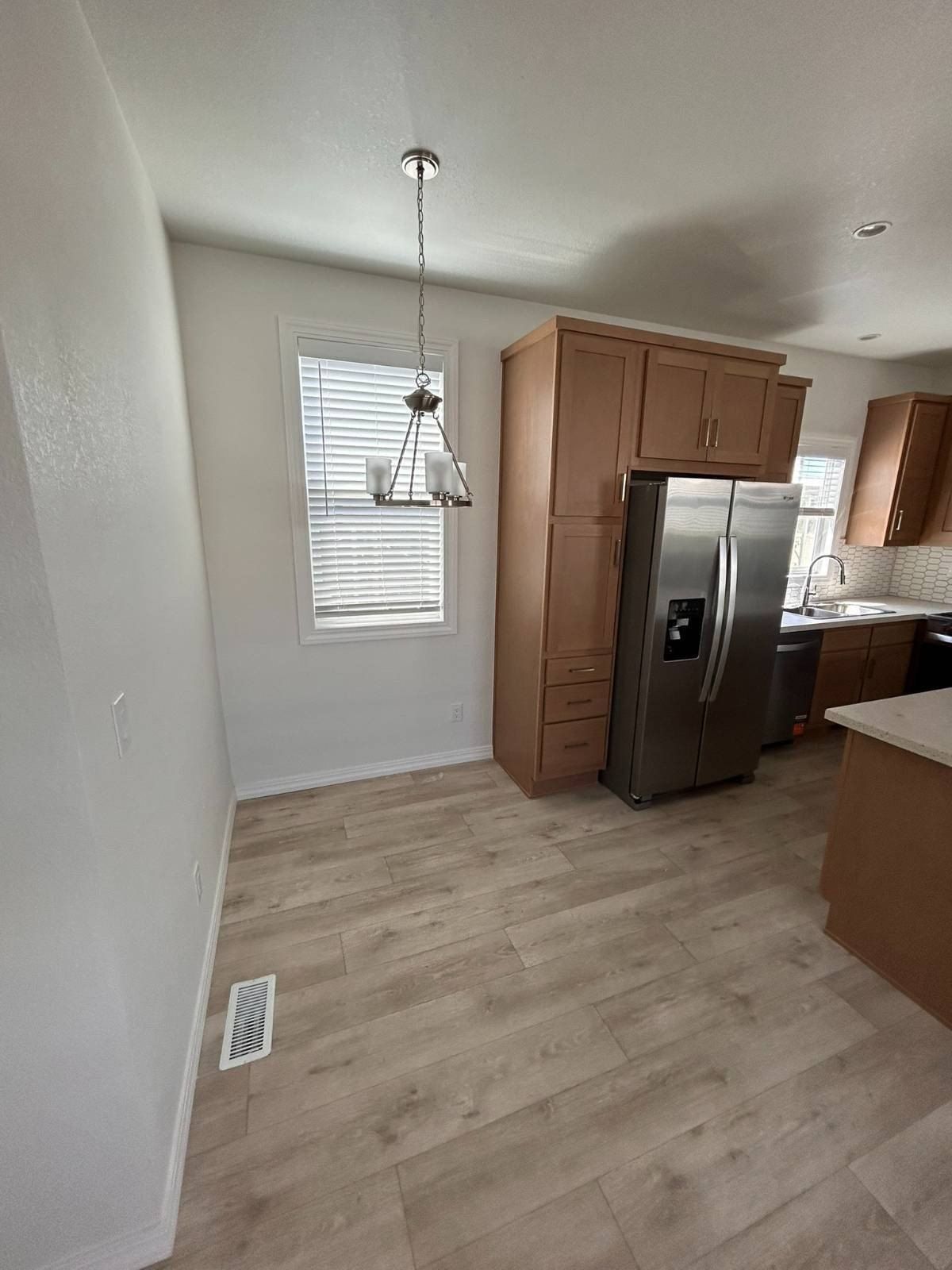 10525 Somerset Blvd. Bellflower, CA 90706