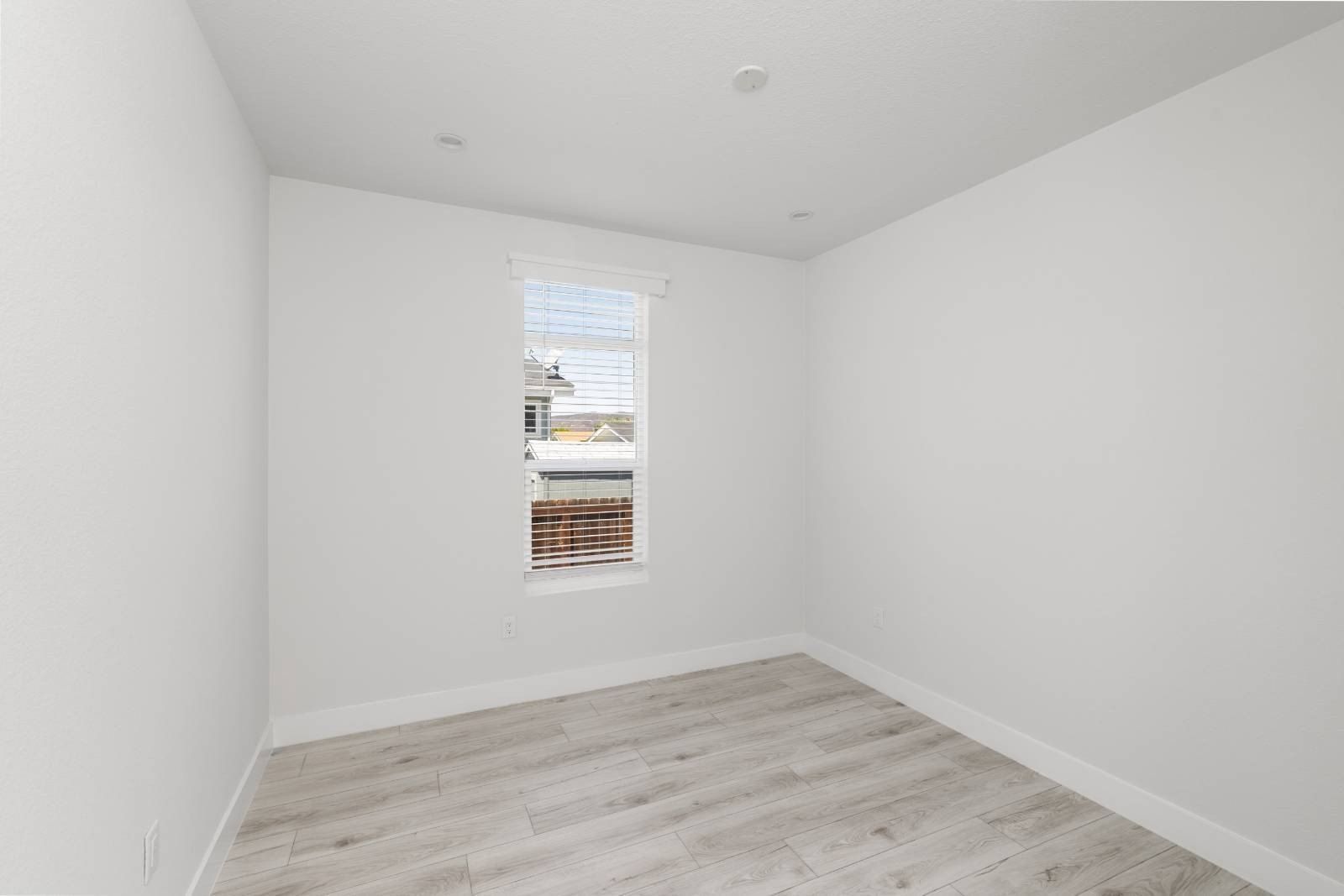 Bonita Vista St. Poway, CA 92064