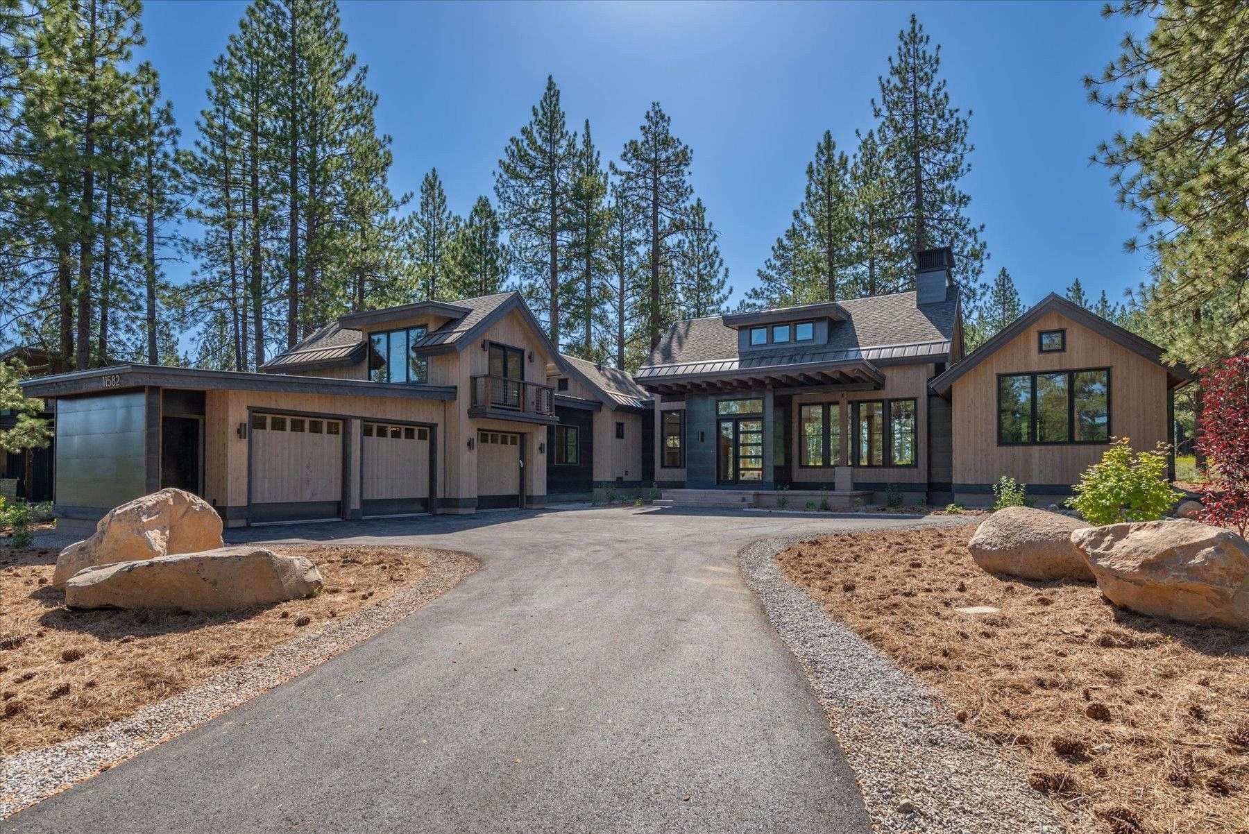 11582 Henness Road. Truckee, CA 96161
