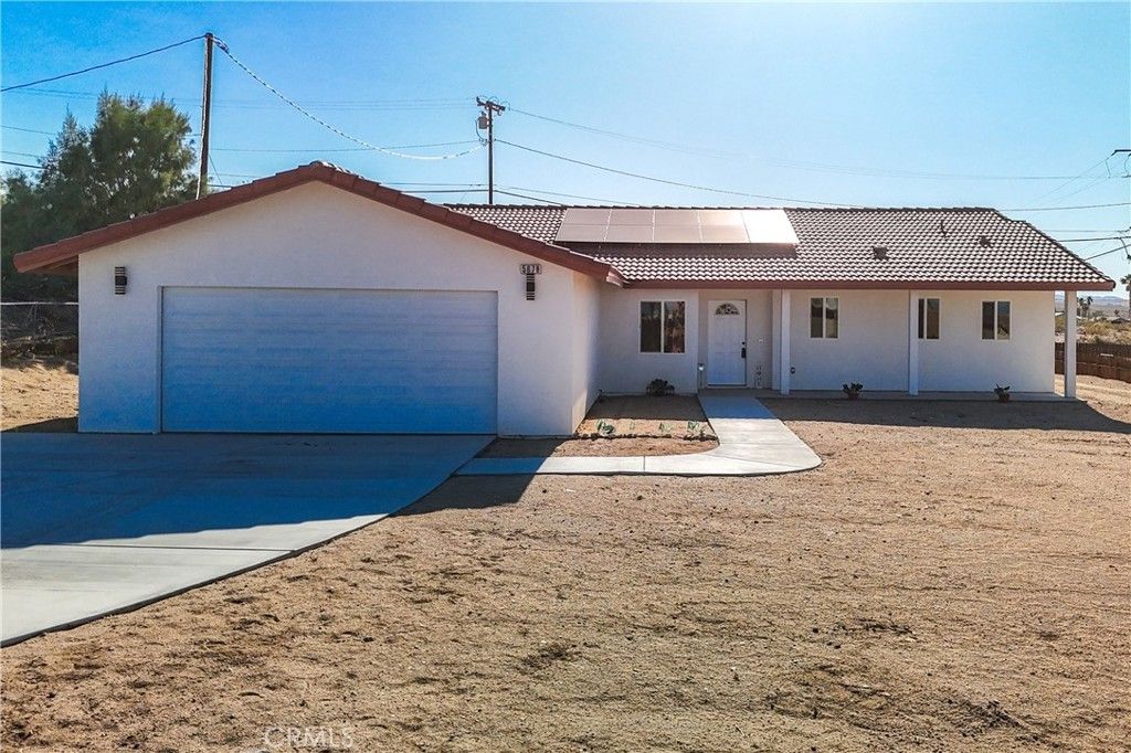 5678 Skyview Lane. 29 Palms, CA 92277