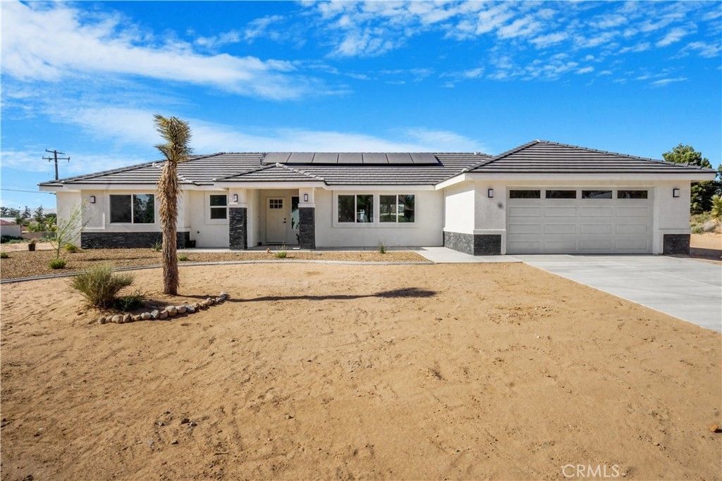 20184 Modoc Road. Apple Valley, CA 92308