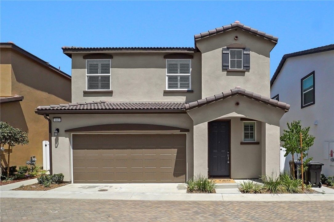 663 E Joseph Privado. Ontario, CA 91761