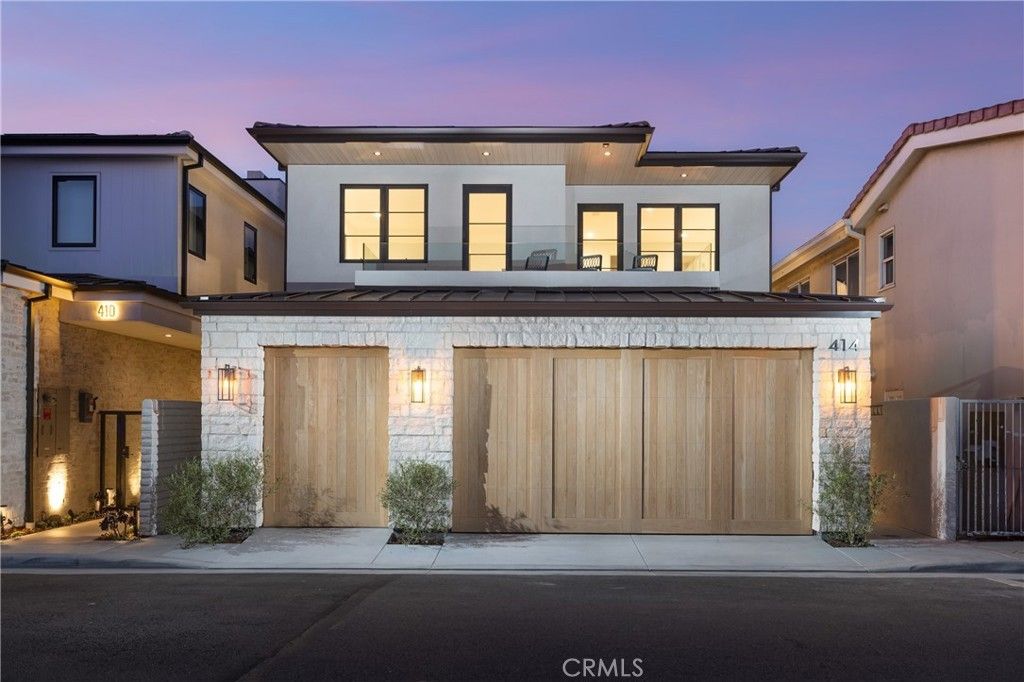 414 Via Lido Nord. Newport Beach, CA 92663