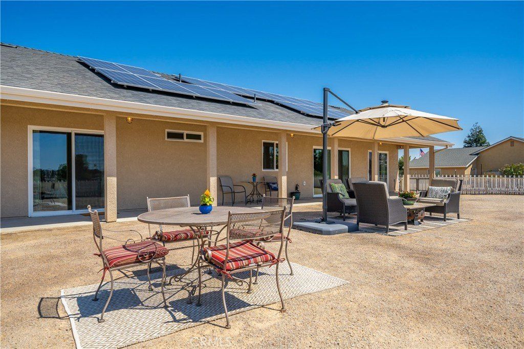 5696 Reindeer Place. Paso Robles, CA 93446