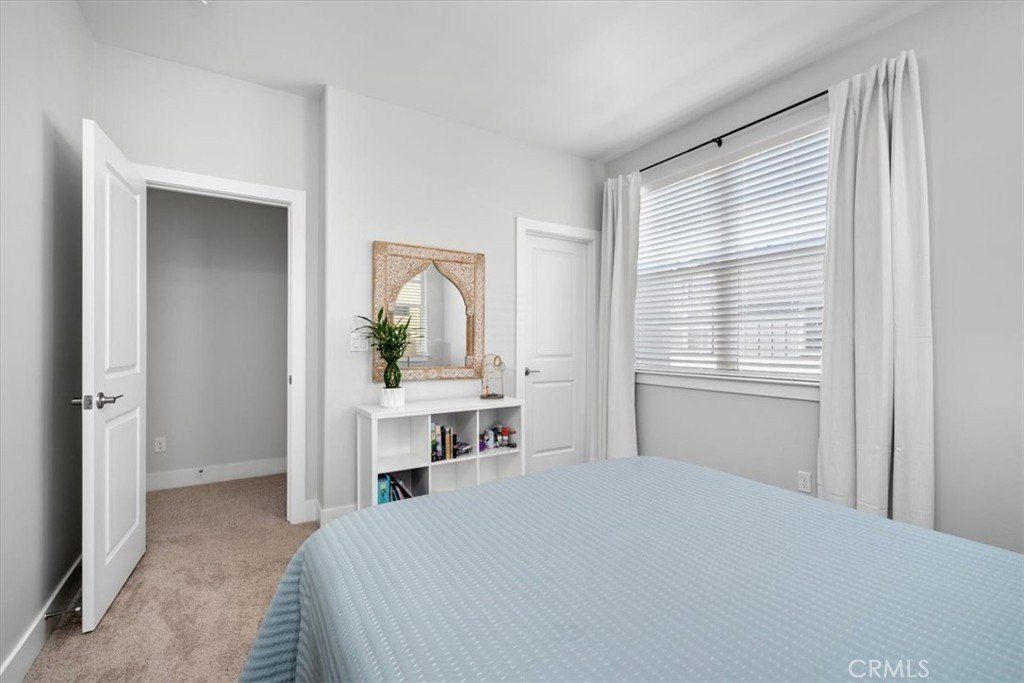 160 Earthwood Lane. San Luis Obispo, CA 93401
