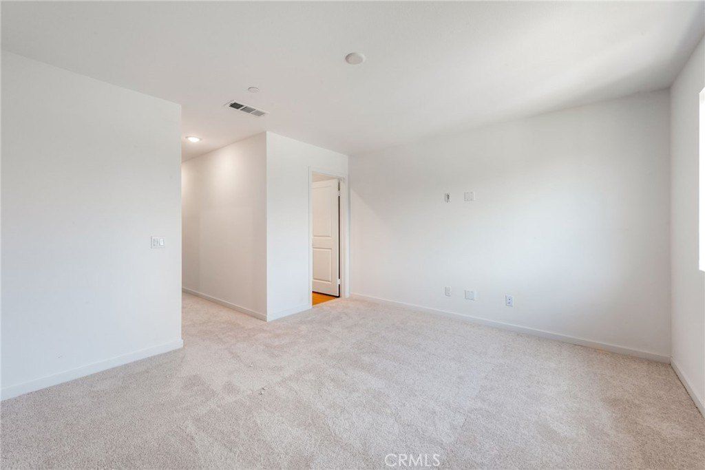 1172 Santo Antonio Drive. Colton, CA 92324
