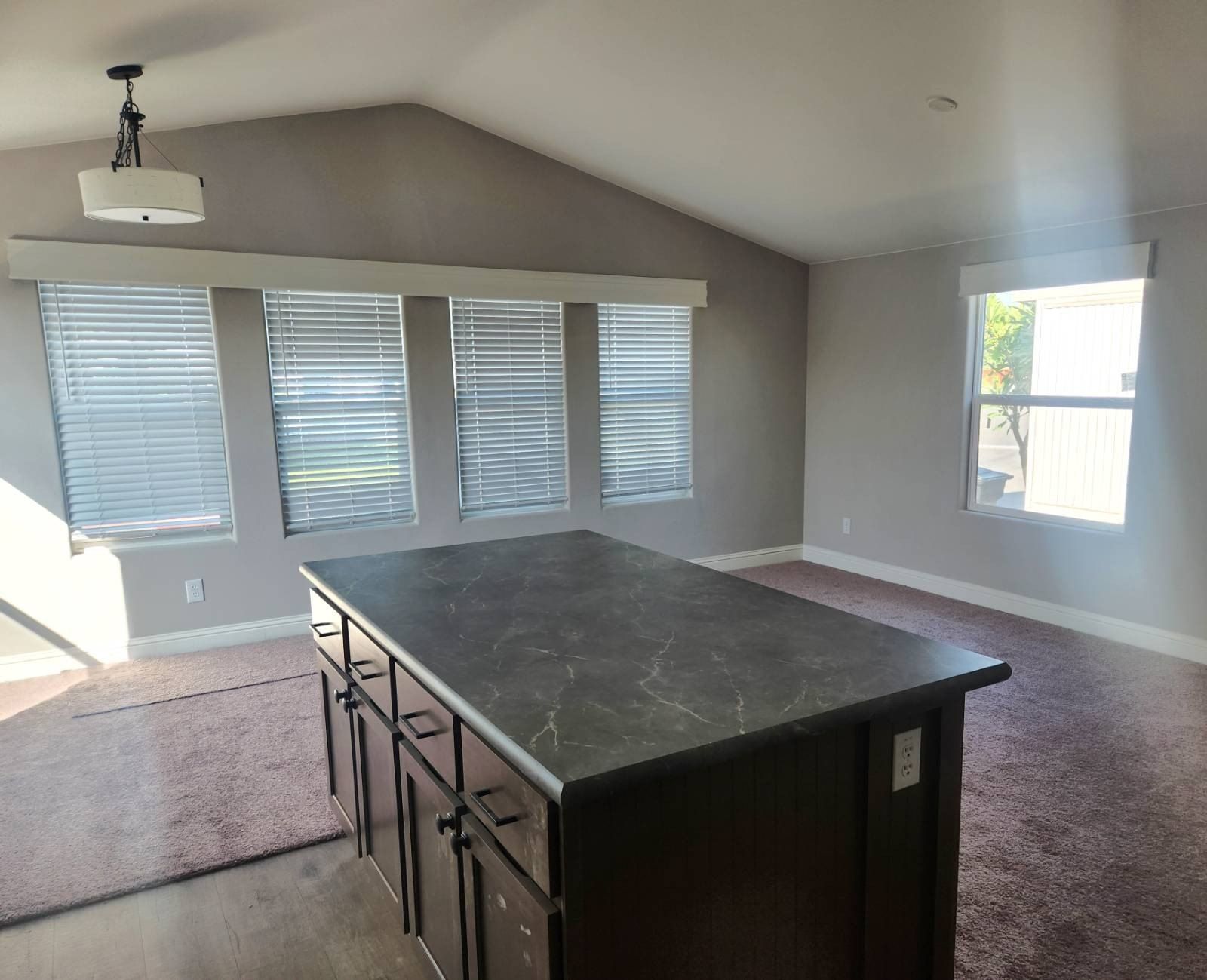 17333 Valley Blvd. Fontana, CA 92335