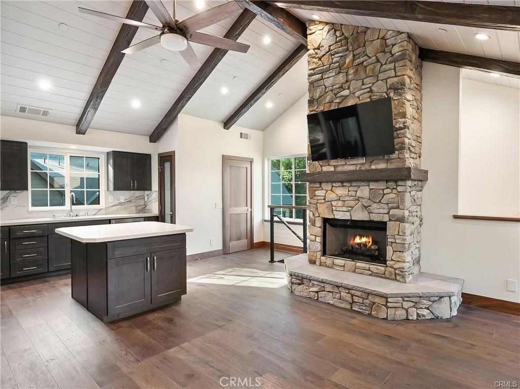 27615 Meadow Bay Drive. Lake Arrowhead, CA 92352
