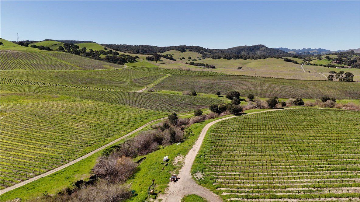 5502 Los Ranchos Road. San Luis Obispo, CA 93401