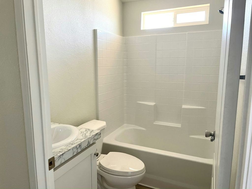 25521 N Lincoln Ave. Hemet, CA 92544