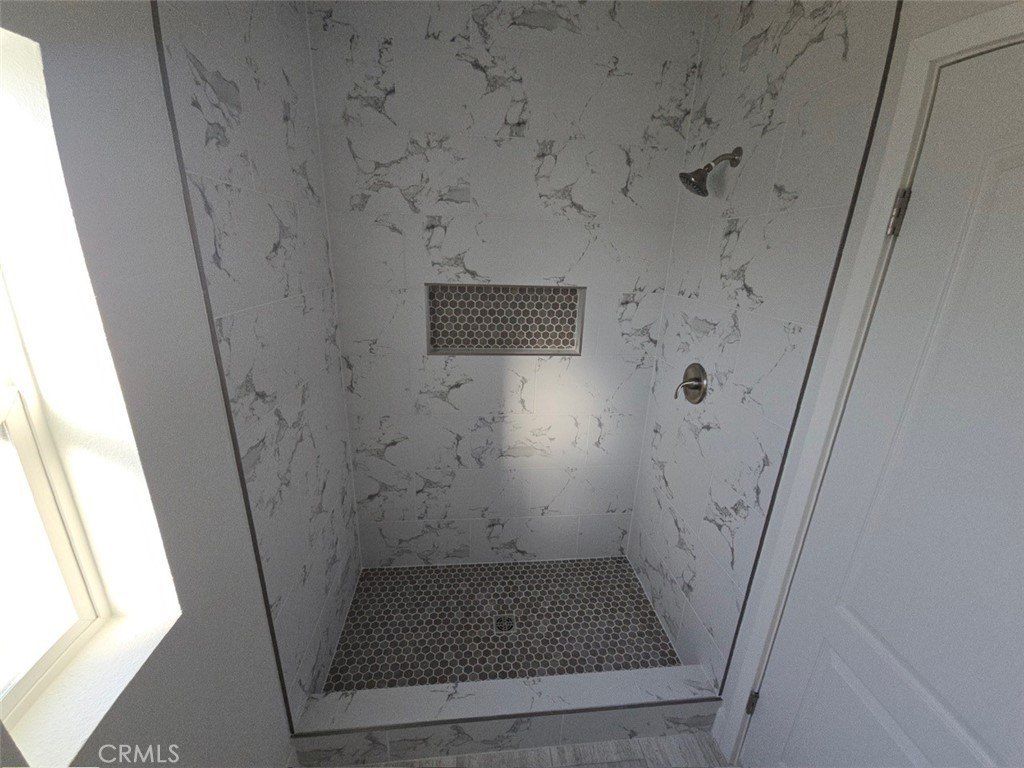 13096 Blackbird. Garden Grove, CA 92843