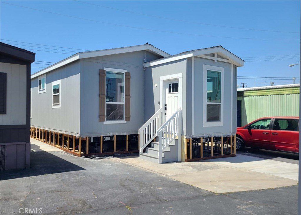 630 S Maple Avenue. Montebello, CA 90640