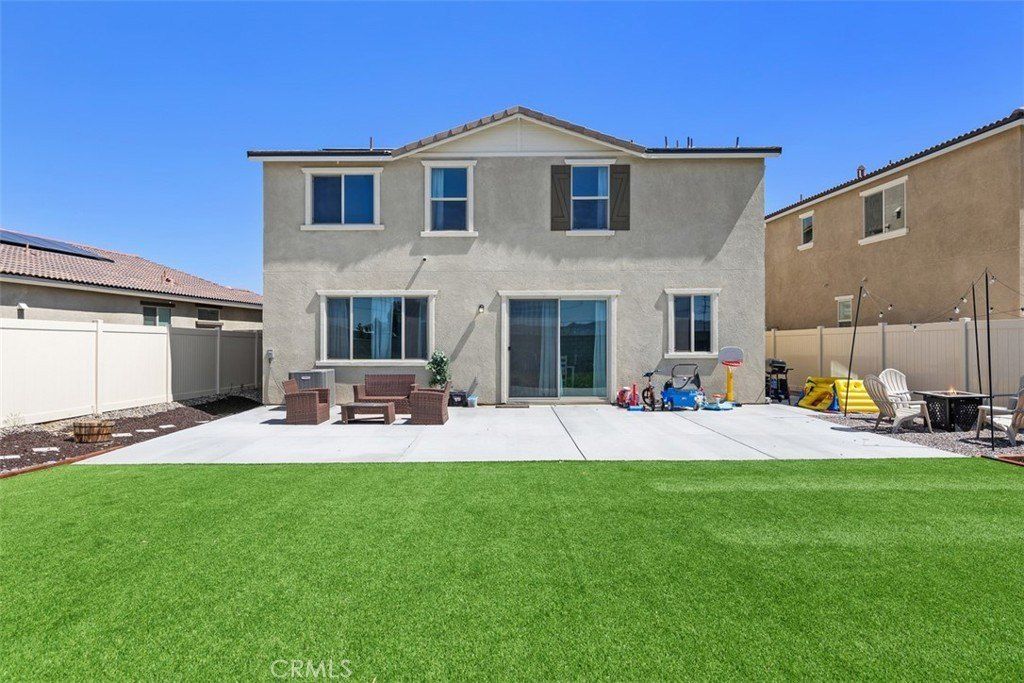 4872 Goldfinch Street. Hemet, CA 92545
