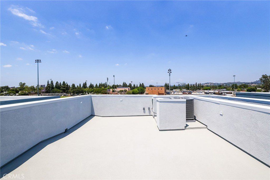 139 Jessup Way. Tustin, CA 92780