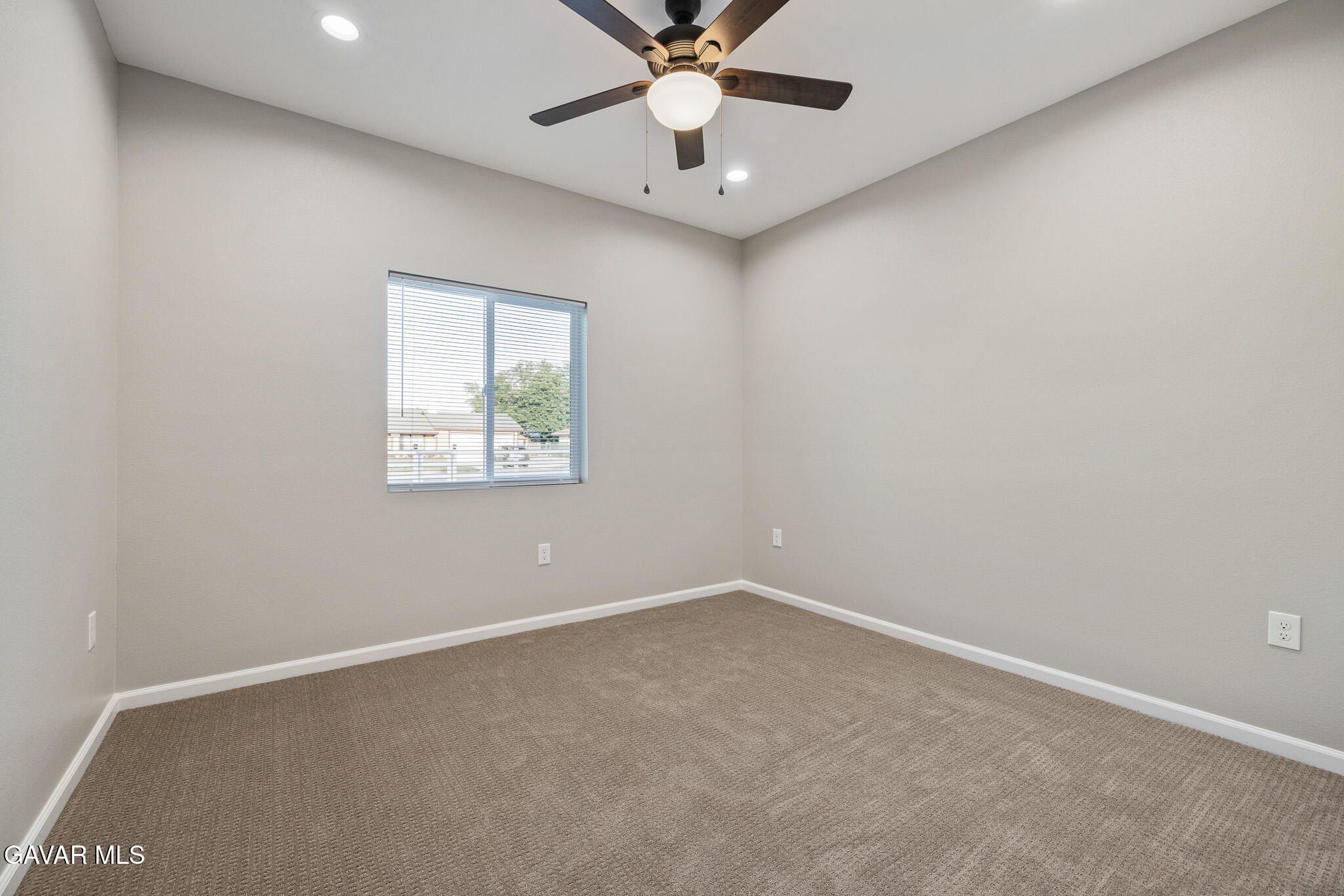 40719 E 171St Street. Lake Los Angeles, CA 93535